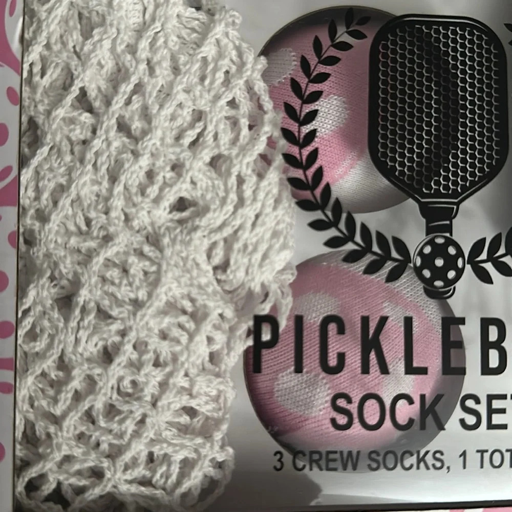 unbranded socks pairs